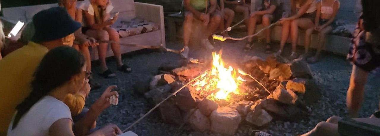 Stacaravan 6 Persoons - Camping Le Soustran Neuvic  Екстер'єр фото