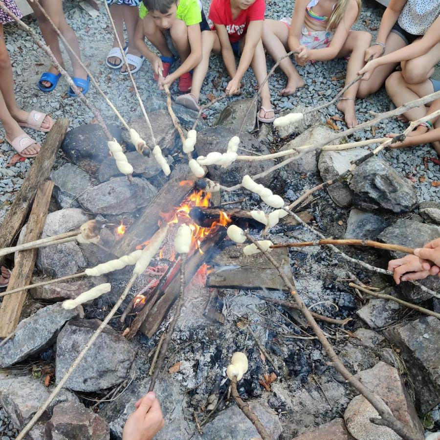 Stacaravan 6 Persoons - Camping Le Soustran Neuvic  Екстер'єр фото